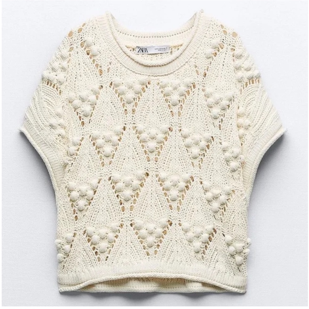 Zara | Ball Trim Popcorn Stitch Textured Knit Short Sl. Top | Ecru | Size Medium